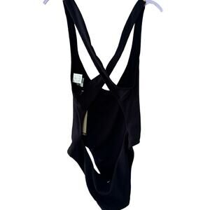 NIKE NWT  Women's Cross-Back One-Piece Swimsuit Size XXL Black Recycle Polyester